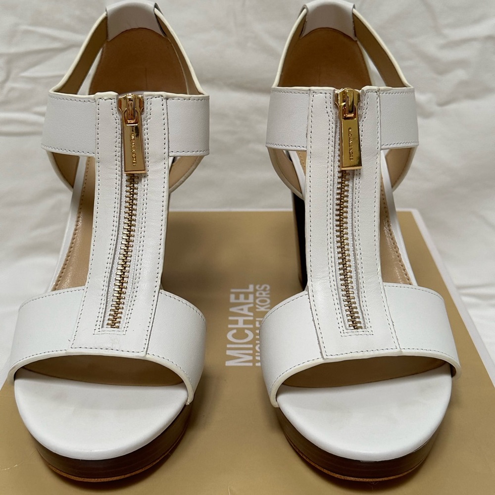 Brand New Micheal Kors Berkeley Sandals
